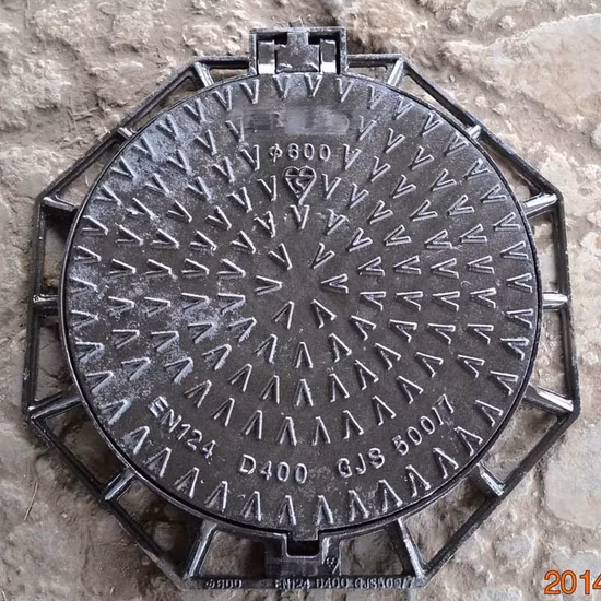 D400 Dia850 Co600 H190 Tampa de bueiro de ferro dúctil fundido Tampa redonda Tampa redonda de poço